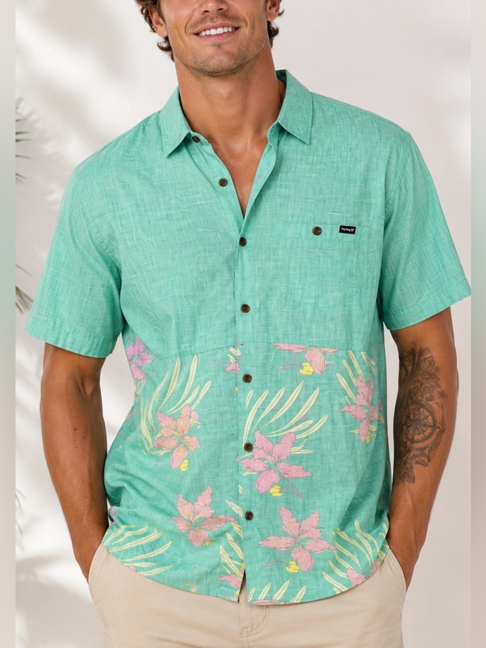 NWT!! Hurley Mens Malibu Block Shirt Hawaiian Short Sleeve Button Up Size Small
